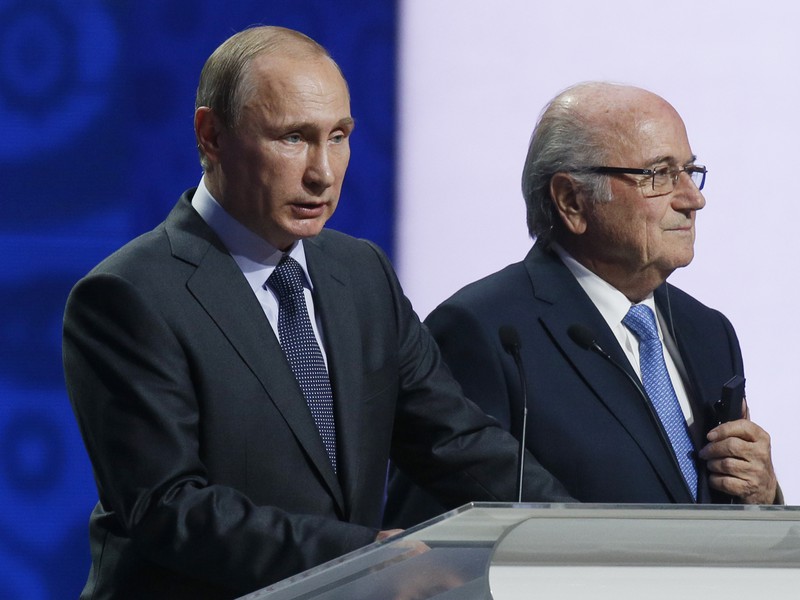 Vladimir Putin a Sepp Blatter
