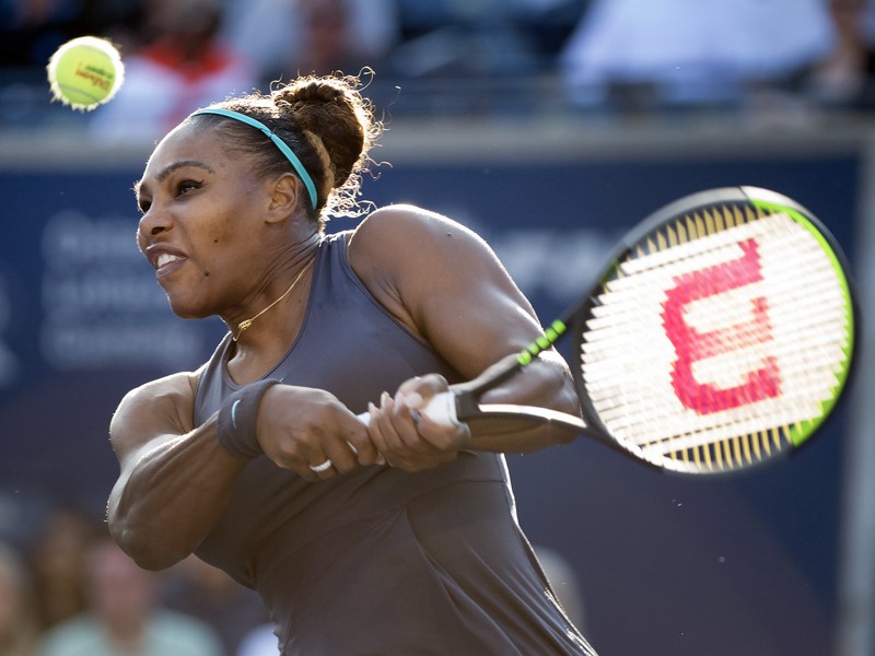Američanka Serena Williamsová vyradila Češku Mariu Bouzkovú.
