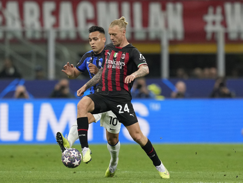 Dánsky futbalista Simon Kjaer 