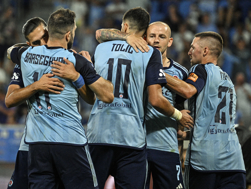Radosť futbalistov ŠK Slovan Bratislava