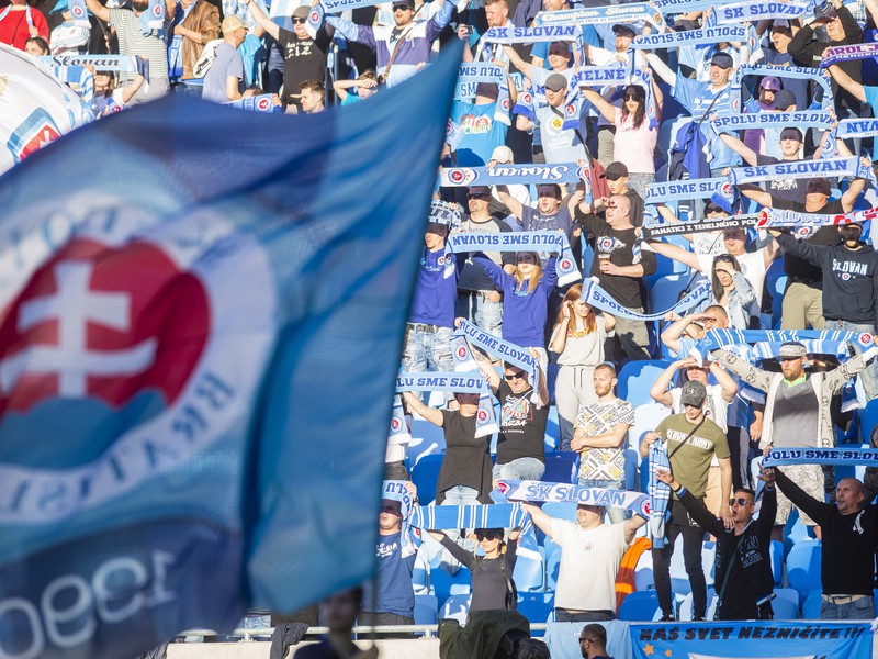 Fanúšikovia ŠK Slovan Bratislava