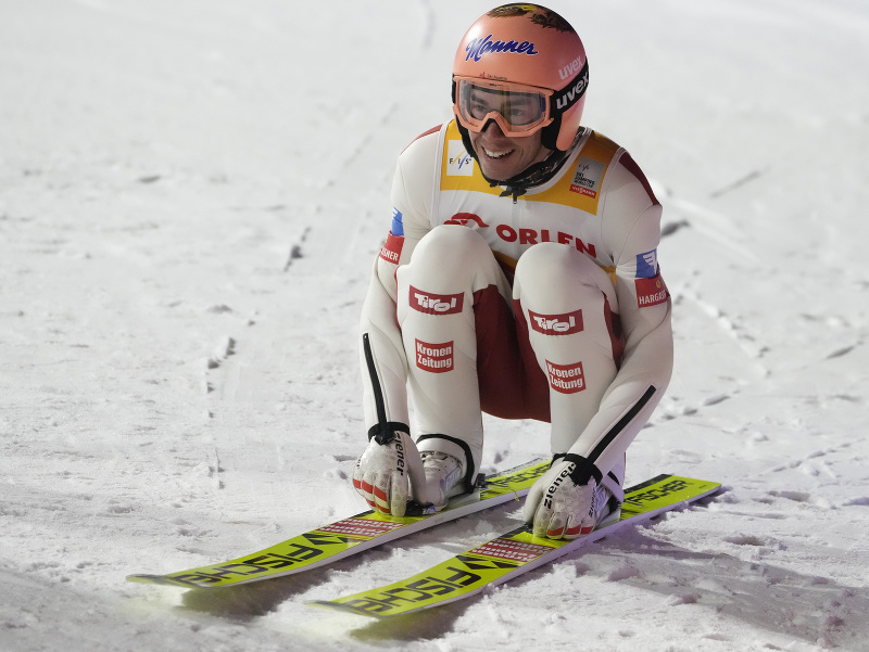 Rakúsky skokan na lyžiach Stefan Kraft