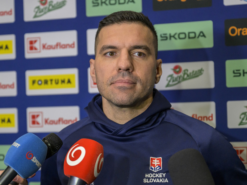 Na snímke asistent trénera slovenskej hokejovej reprezentácie Peter Frühauf 