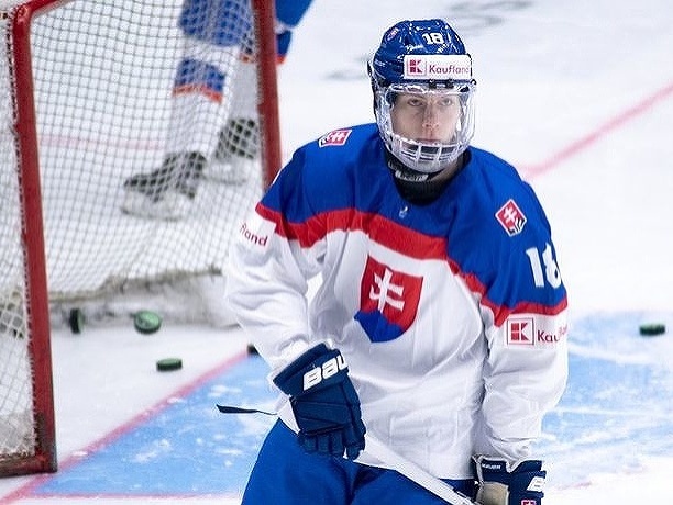 Miroslav Šatan mladší v drese slovenskej reprezentácie do 18 rokov.
