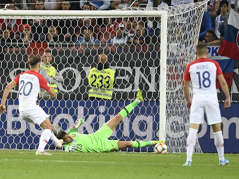 Martin Dúbravka chorvátskej kanonáde nezabránil