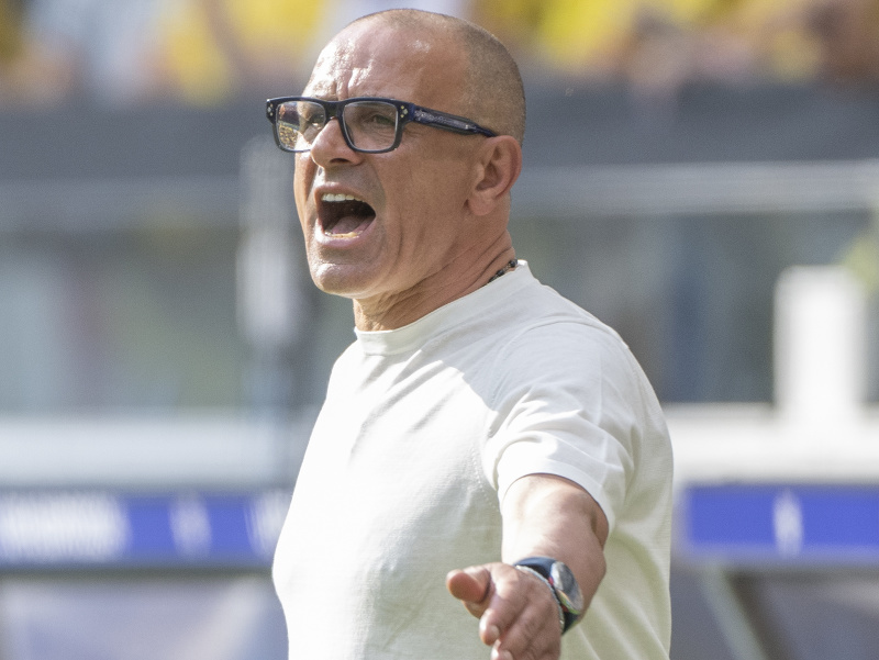 Na snímke tréner slovenských futbalistov Francesco Calzona