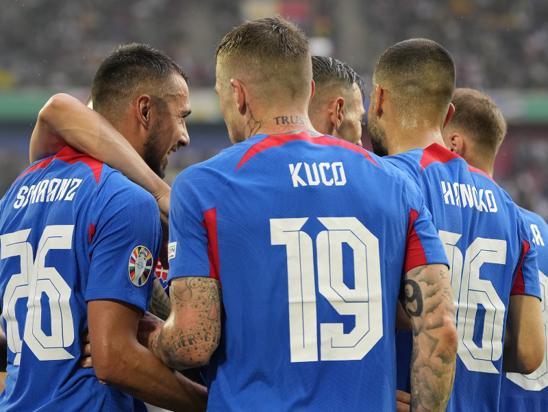 Gólová radosť slovenských futbalistov v zápase proti Ukrajine