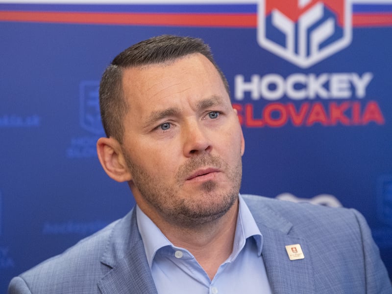 Na snímke generálny sekretár Slovenského zväzu ľadového hokeja (SZĽH) Miroslav Lažo