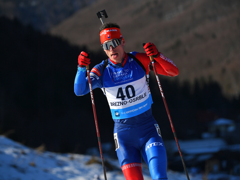 Na snímke slovenský biatlonista Tomáš Sklenárik počas šprintu mužov na 10 km na majstrovstvách Európy v biatlone v Osrblí