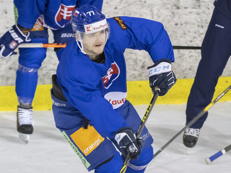 Martin Faško-Rudáš počas tréningu slovenskej hokejovej reprezentácie v Bratislave