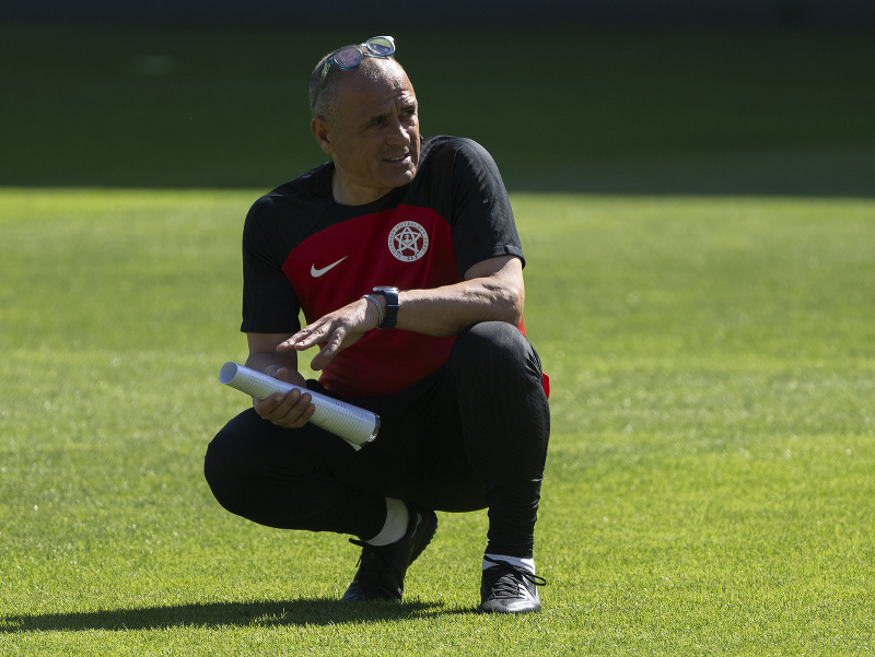 Francesco Calzona na tréningu Slovenska