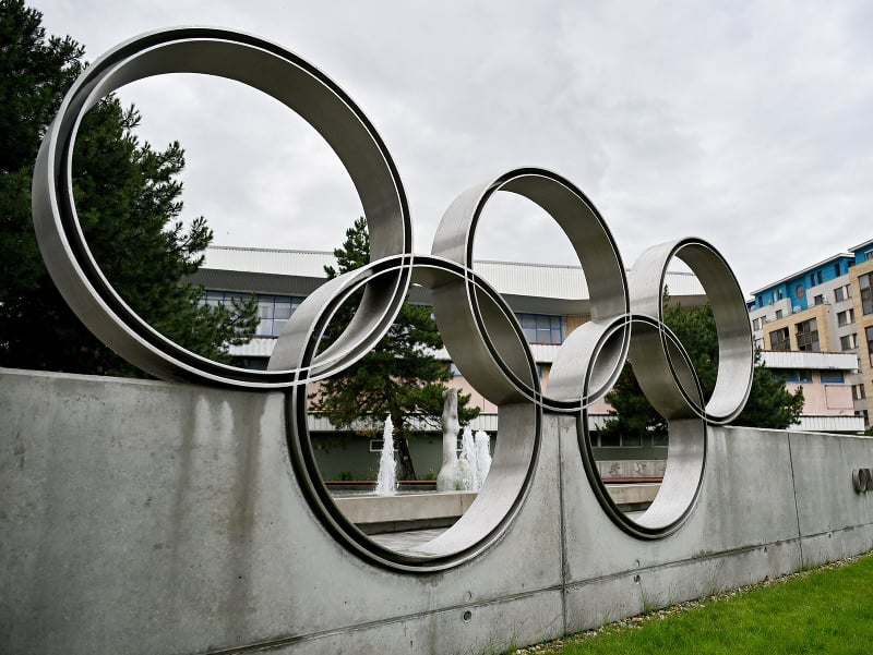 Pohľad na nové Olympijské námestie pred Domom športu v Bratislave