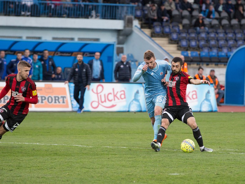 Eldar Čivič z FC Spartak Trnava, Alexandar Čavrič z ŠK Slovan Bratislava a Vachtang Čanturišvili z FC Spartak Trnava