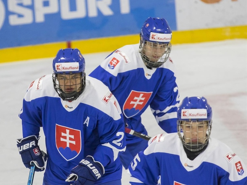 Slovenskí hokejisti do 18 rokov