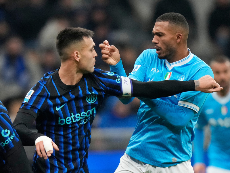 Lautaro Martínez a Juan Jesus v roztržke