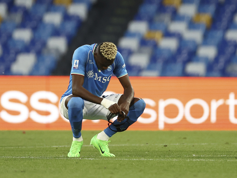 Sklamaný Victor Osimhen