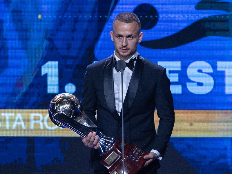 Stanislav Lobotka získal 1. miesto počas vyhlásenia ankety Futbalista roka 2023