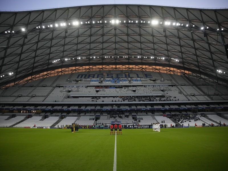 Štadión v Marseille pred začiatkom súboja so Sportingom Lisabon