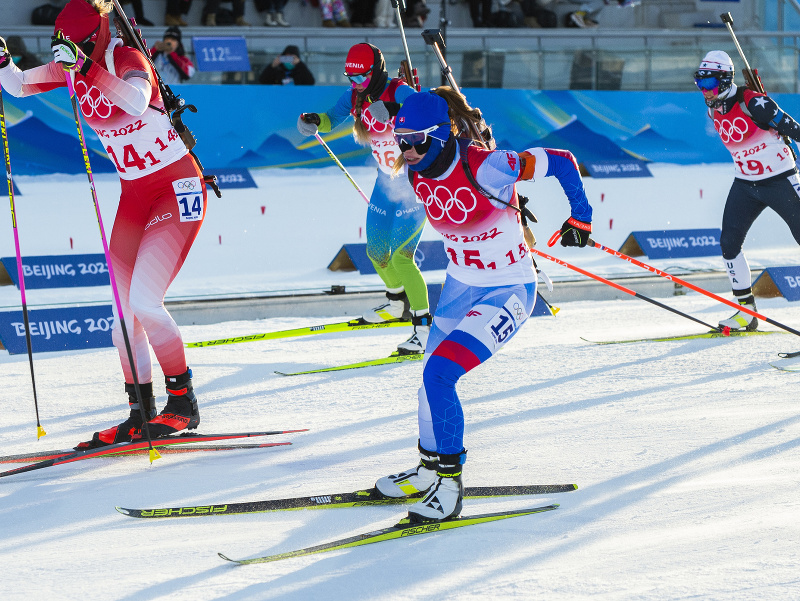 Slovenská biatlonistka Ivona Fialková na štarte mix štafety na zimných olympijských hrách ZOH 2022