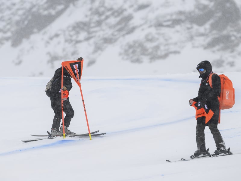 Premiérový zjazd v Zermatt/Cervinia ohrozuje nepriaznivá predpoveď počasia