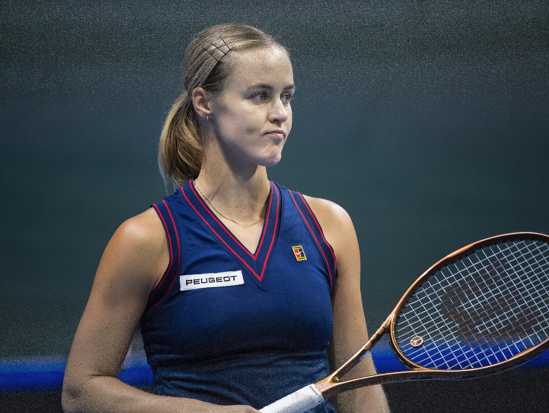 Smutná Slovenka Anna Karolína Schmiedlová 