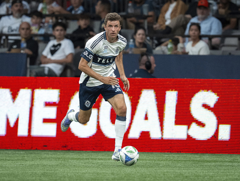 Nemecký futbalista Thomas Müller počas premiéry za Vancouver Whitecaps