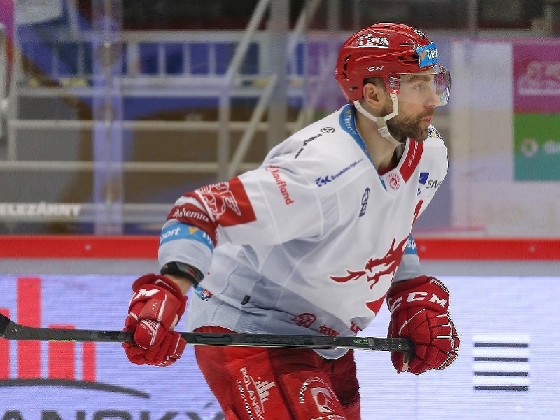 Slovenský útočník tímu HC Oceláři Třinec Tomáš Marcinko