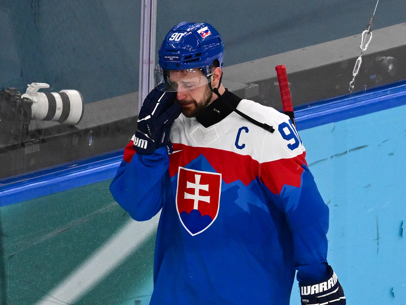 Sklamaný kapitán Slovenska Tomáš Tatar po neúspešnom zápase o bronz na ZOH 2026