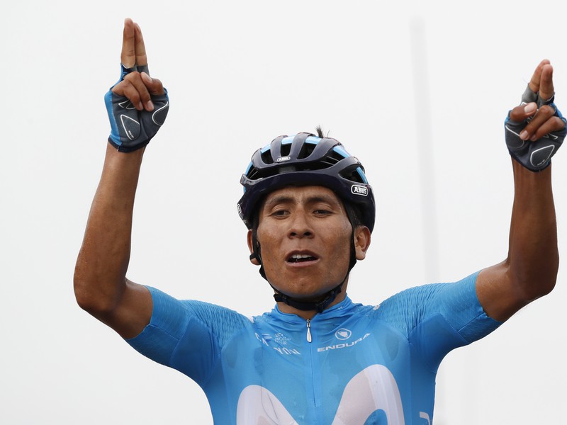 Nairo Quintana a jeho víťazné oslavy v cieli etapy