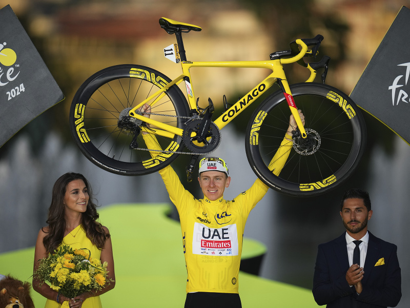 Celkový víťaz Tour de France 2024 Tadej Pogačar