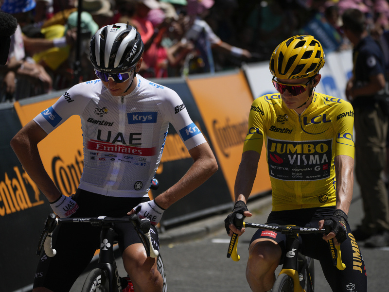Tadej Pogačar (UAE) a Jonas Vingegaard (Jumbo-Visma) pred štartom 13. etapy Tour de France 2023