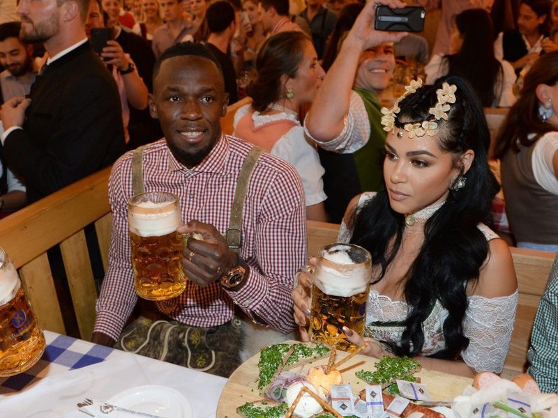 Usain Bolt si užíval slávny festival piva
