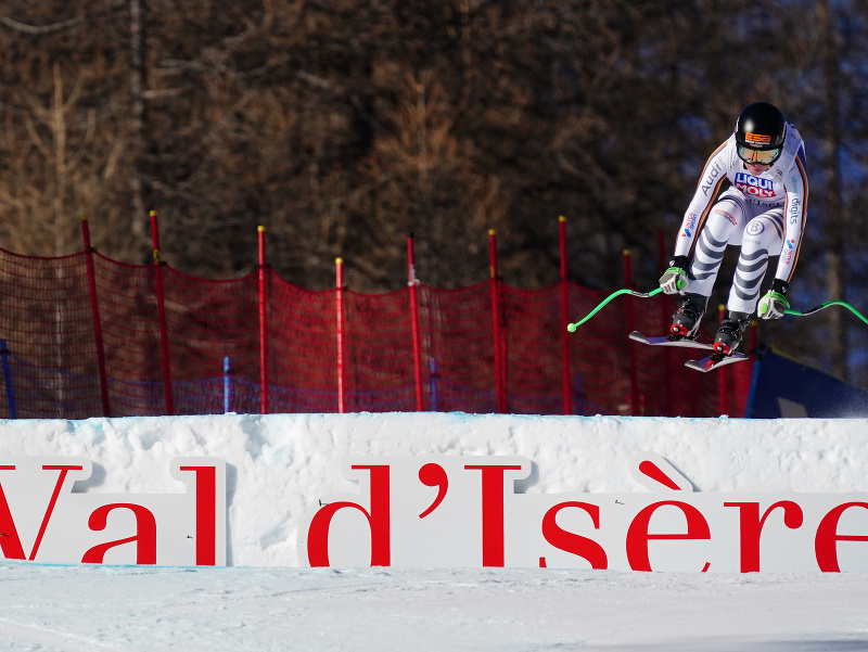 Nemecká lyžiarka Kira Weidleová-Winkelmannová počas tréningu zjazdu vo Val d´Isere
