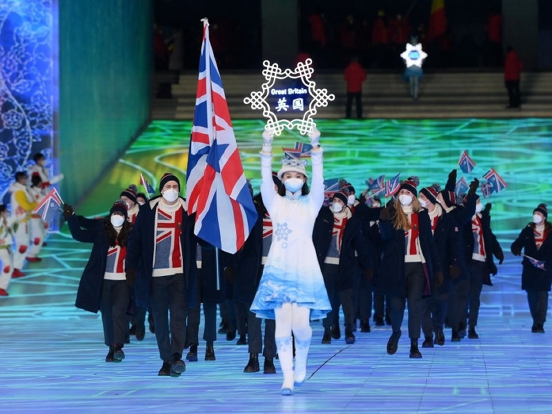 Britská reprezentácia pri otváracom ceremoniáli na ZOH v Pekingu