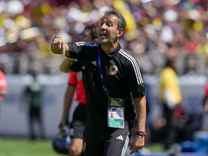 Tréner Venezuely Fernando Batista