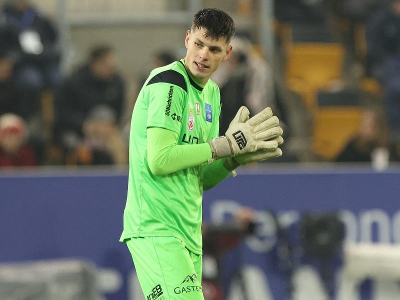 Na snímke český brankár Viktor Baier 