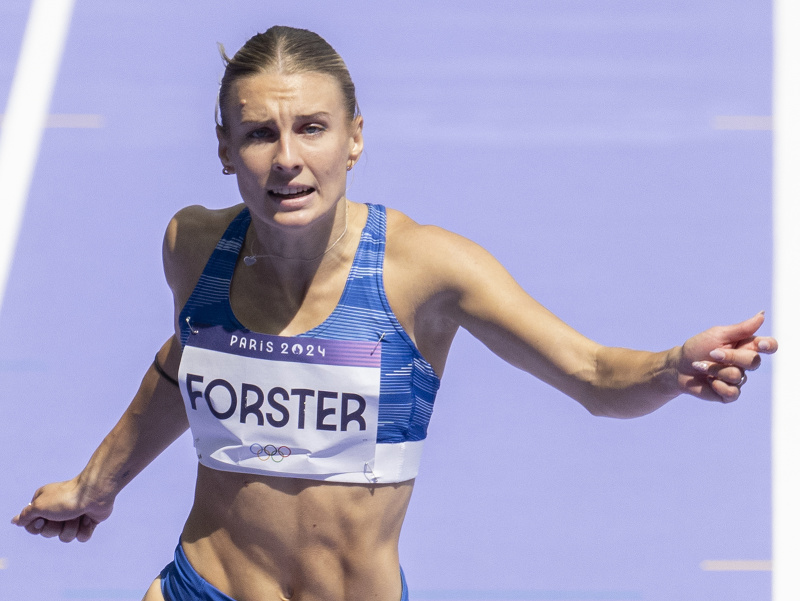 Na snímke slovenská šprintérka Viktória Forsterová v rozbehoch na 100 m žien na XXXIII. letných olympijských hrách v Paríži 