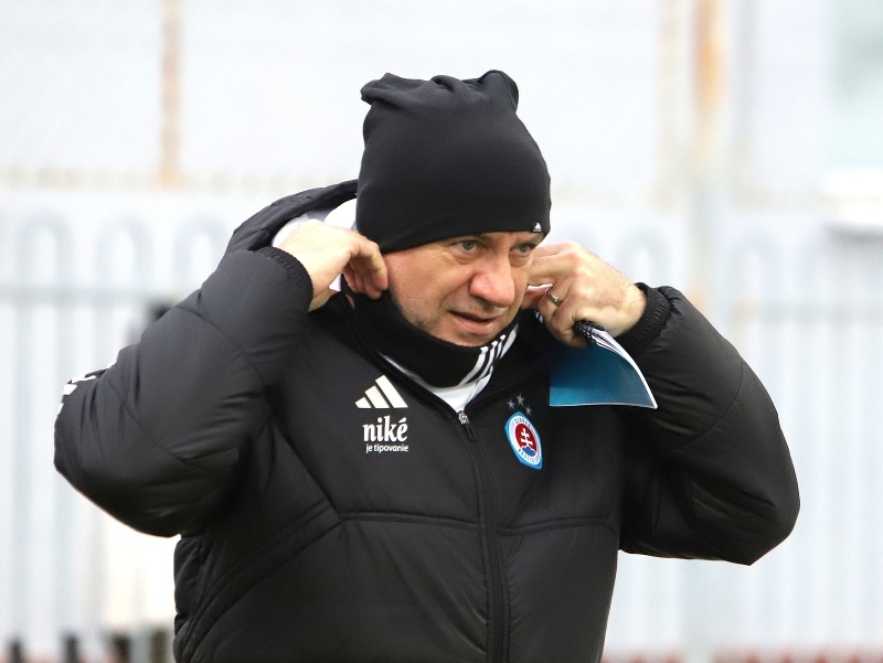 Hlavný tréner ŠK Slovan Bratislava Vladimír Weiss