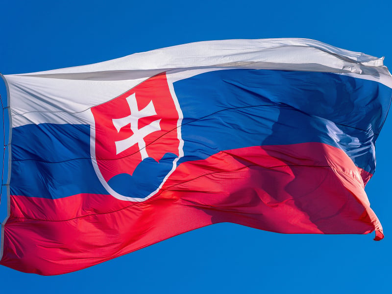 Slovenská vlajka - ilustračné foto