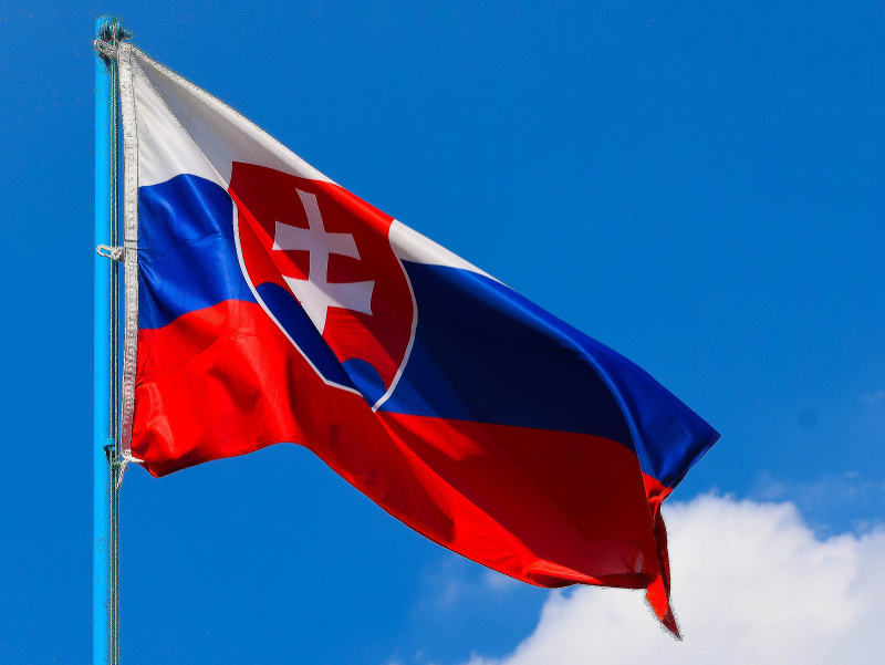 Slovenská vlajka - ilustračné foto