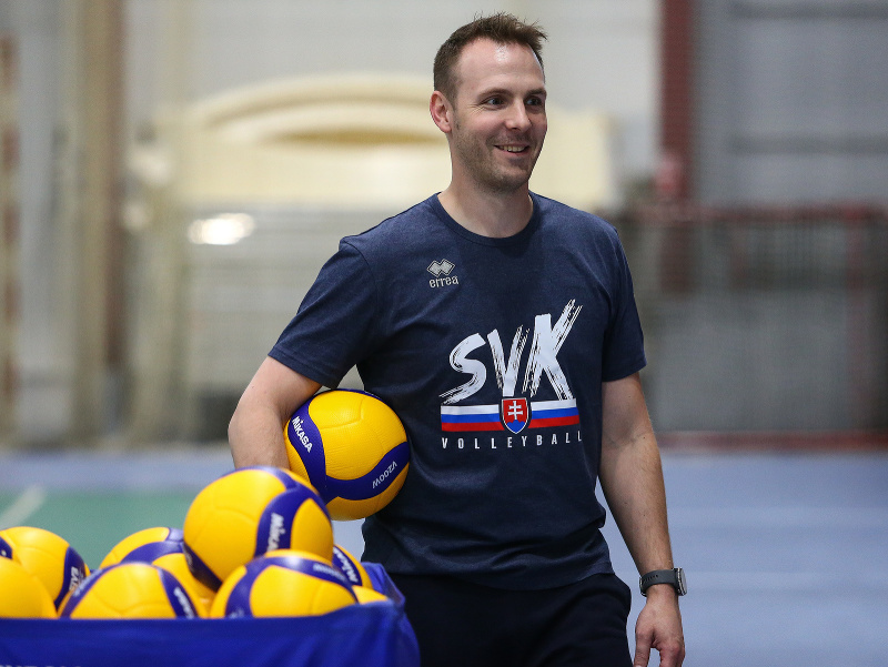 Na snímke tréner slovenských volejbalistov Steven Vanmedegael 