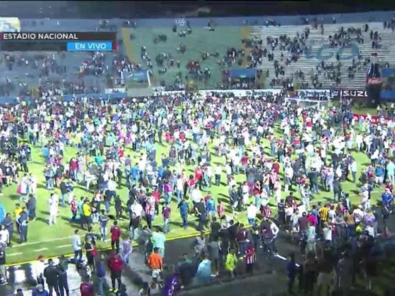 Výtržnosti fanúšikov v Hondurase