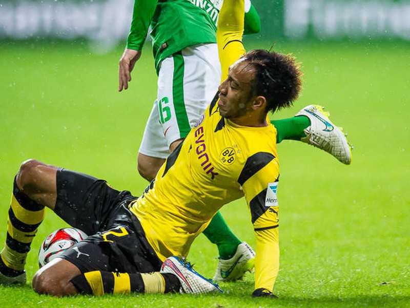 Aubameyang s Dortmundom proti Brémam neuspel