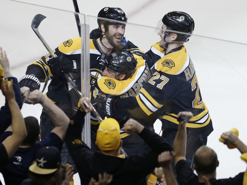 Zdeno Chára, Brad Marchand a Dougie Hamilton