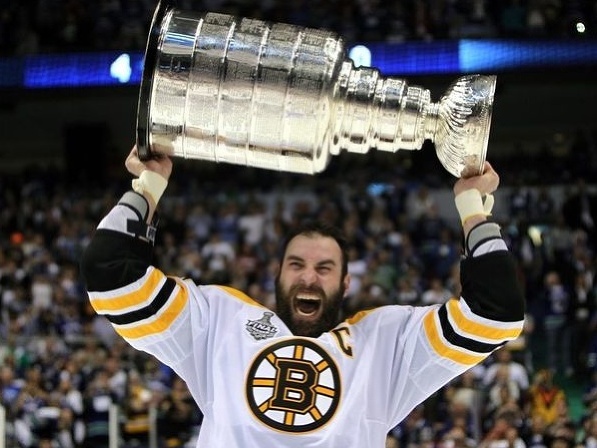 Zdeno Chára sa teší, ako kapitán priviedol Boston k Stanley Cupu
