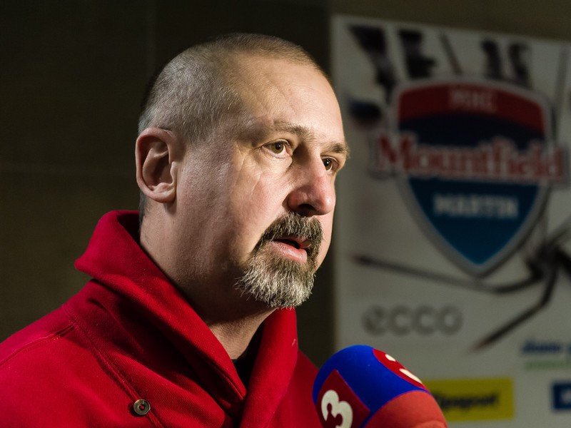 Tréner hokejovej reprezentácie Zdeno Cíger