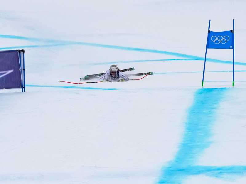 Ester Ledecká počas pretekov Super-G na olympijských hrách