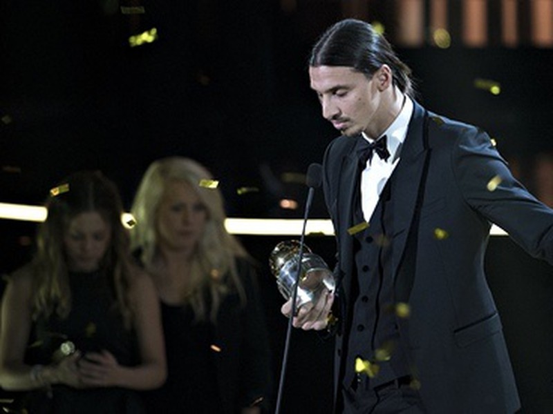 Zlatan Ibrahimovič získal rekordný deviaty titul Futbalista roka vo Švédsku