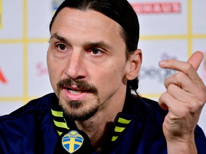 Zlatan Ibrahimovič pomôže Švédsku aj napriek tomu, že proti Česku nenastúpi