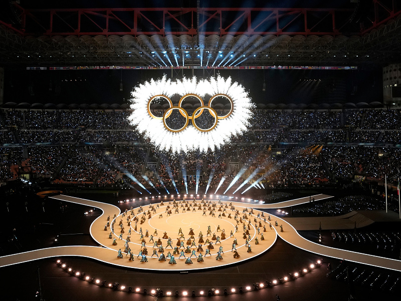 Momentka z otváracieho ceremoniálu ZOH 2026